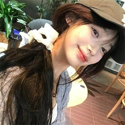 金发大个子